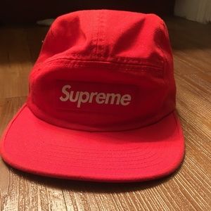 Red ss17 Twill Supreme Camp cap hat